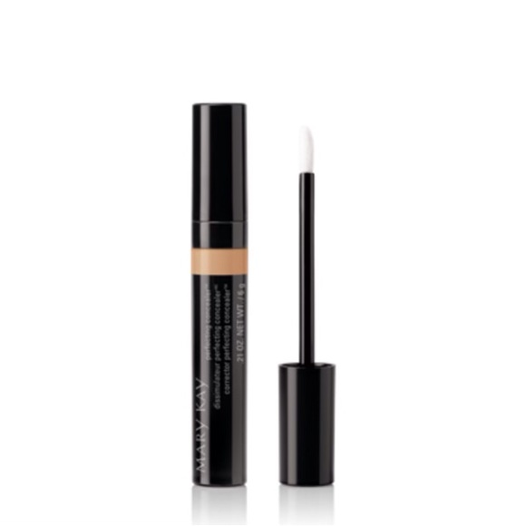 Mary Kay® Perfecting Concealer Deep Beige - Picture 2 of 6